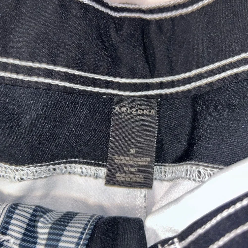 Set of 2 Arizona brand board shorts size 30